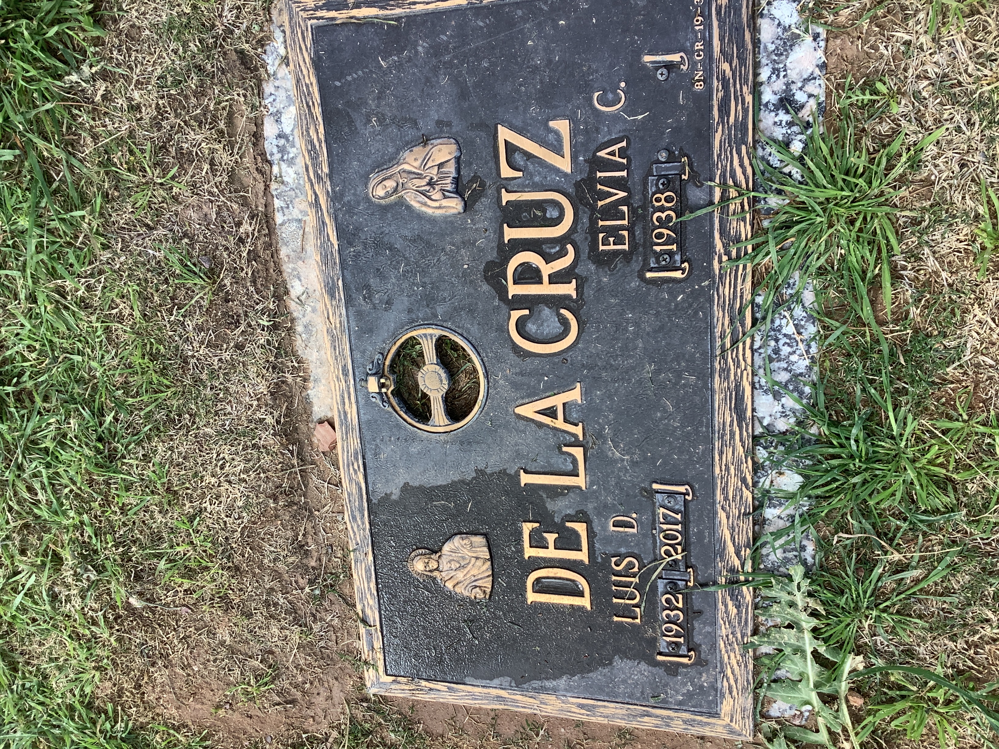 headstone